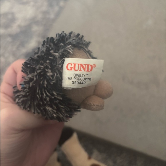 Gund Qwilly Porcupine Plush Toy - Picture 2 of 2